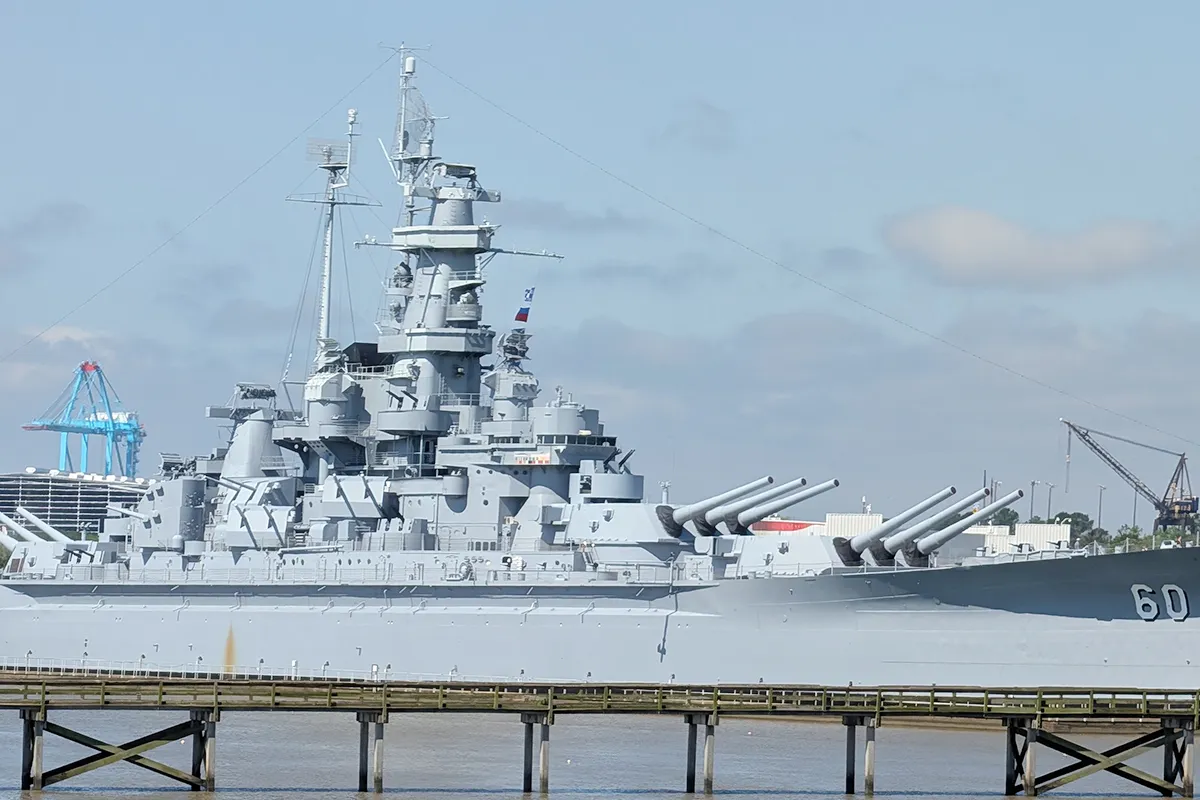 USS ALABAMA Battleship Memorial Park